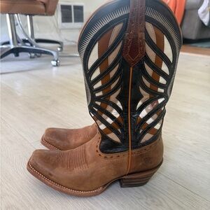Ariat Women’s Cowboy Boots